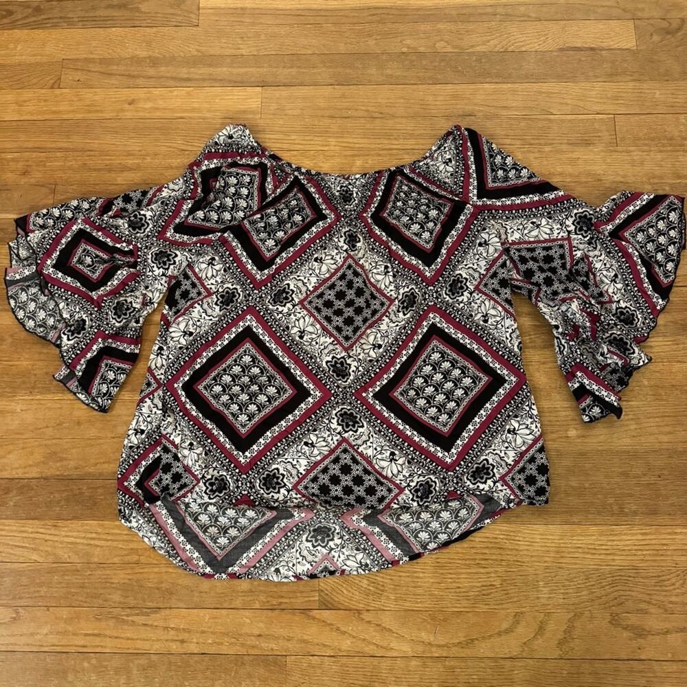 Cato black purple round neck 1/2 angel wing sleeve shirt top blouse size L
 b32